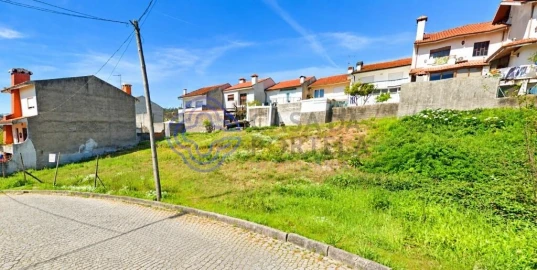 Terreno para Venda em Campo e Sobrado