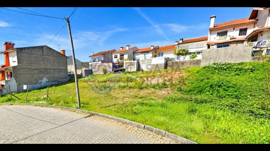 Terreno para Venda em Campo e Sobrado