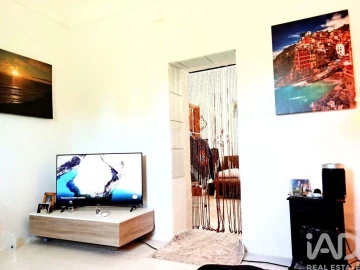 Quinta T4 para Venda em São Barnabe