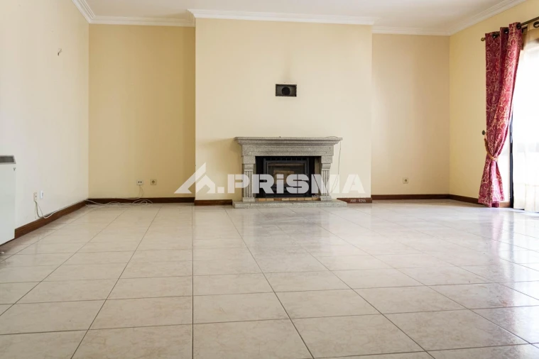 Apartamento T3 para Venda em Castelo Branco Foto 3