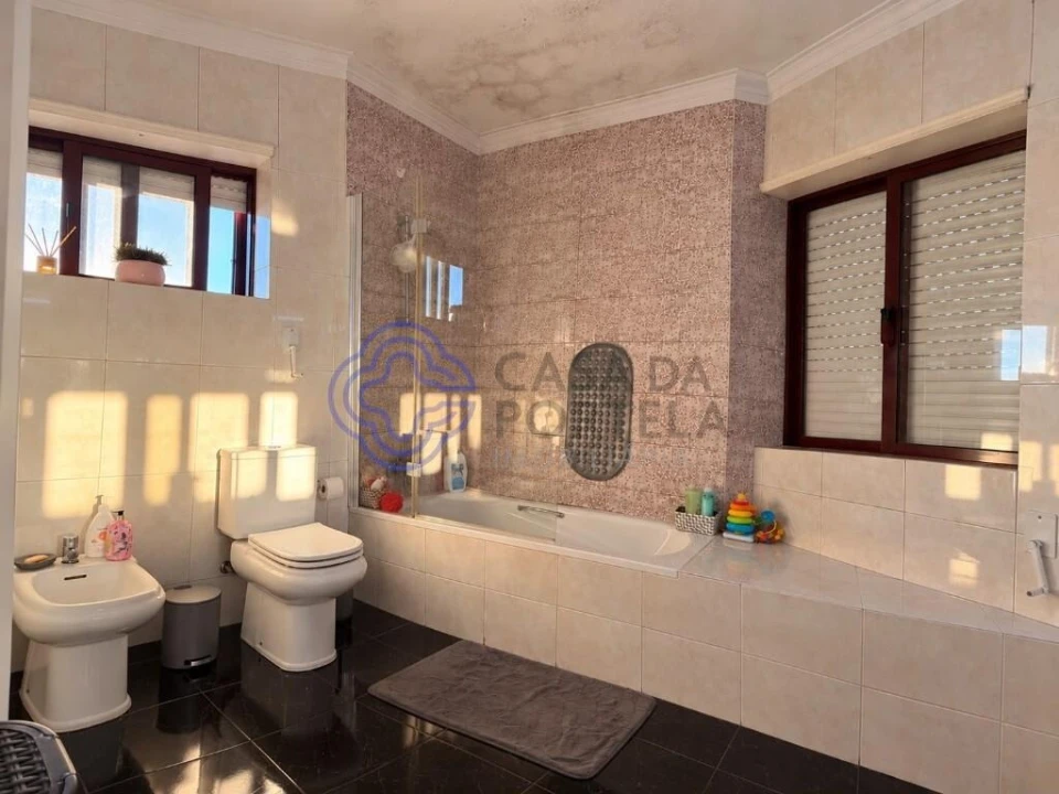 Apartamento T3 para Venda em Rio Tinto Foto 24