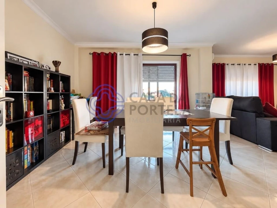 Apartamento T3 para Venda em Rio Tinto Foto 3