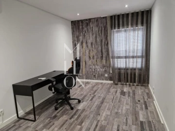 Apartamento T2 para Venda em Fânzeres e São Pedro da Cova