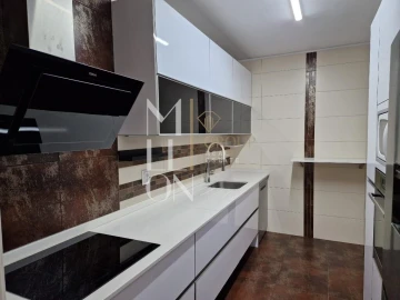 Apartamento T2 para Venda em Fânzeres e São Pedro da Cova
