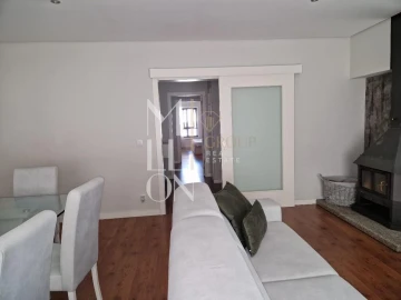 Apartamento T2 para Venda em Fânzeres e São Pedro da Cova
