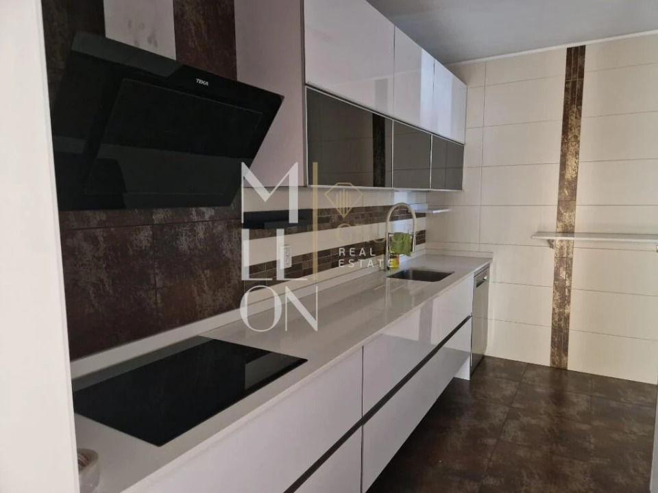 Apartamento T2 para Venda em Fânzeres e São Pedro da Cova Foto 29