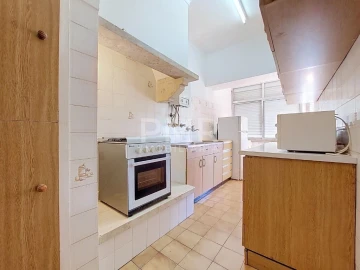 Apartamento T2 para Arrendamento em Lumiar