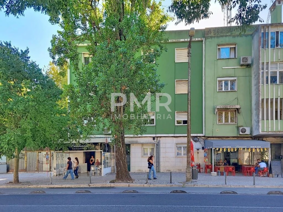 Apartamento T2 para Arrendamento em Lumiar Foto 17