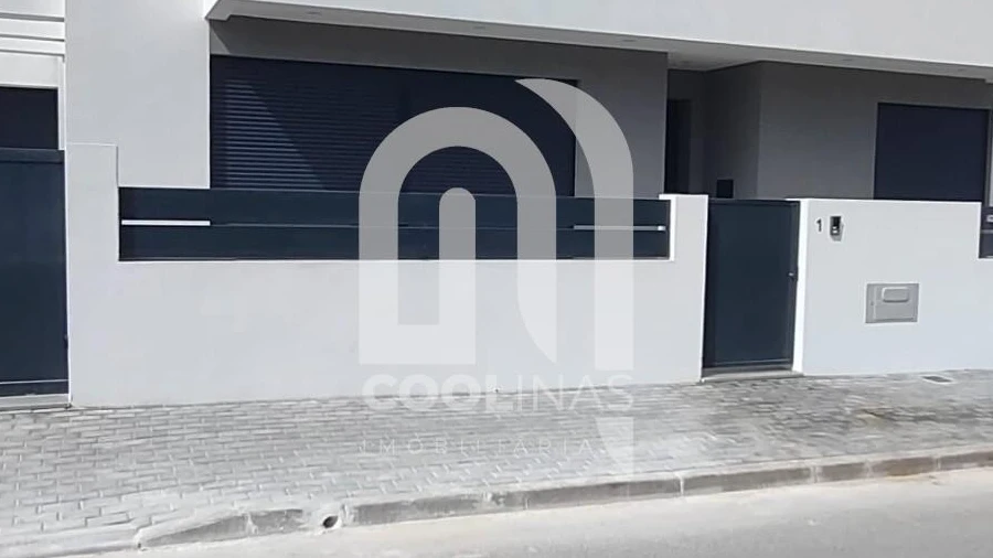 Moradia T3 para Venda em Fernao Ferro