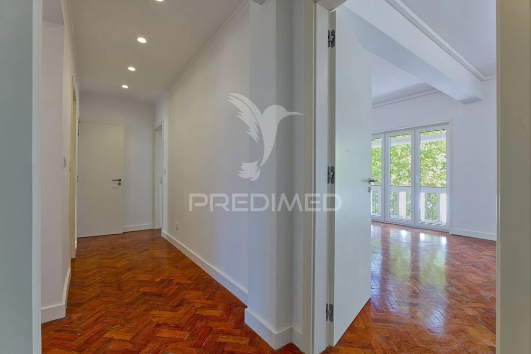 Apartamento T3 para Venda em Avenidas Novas Foto 20