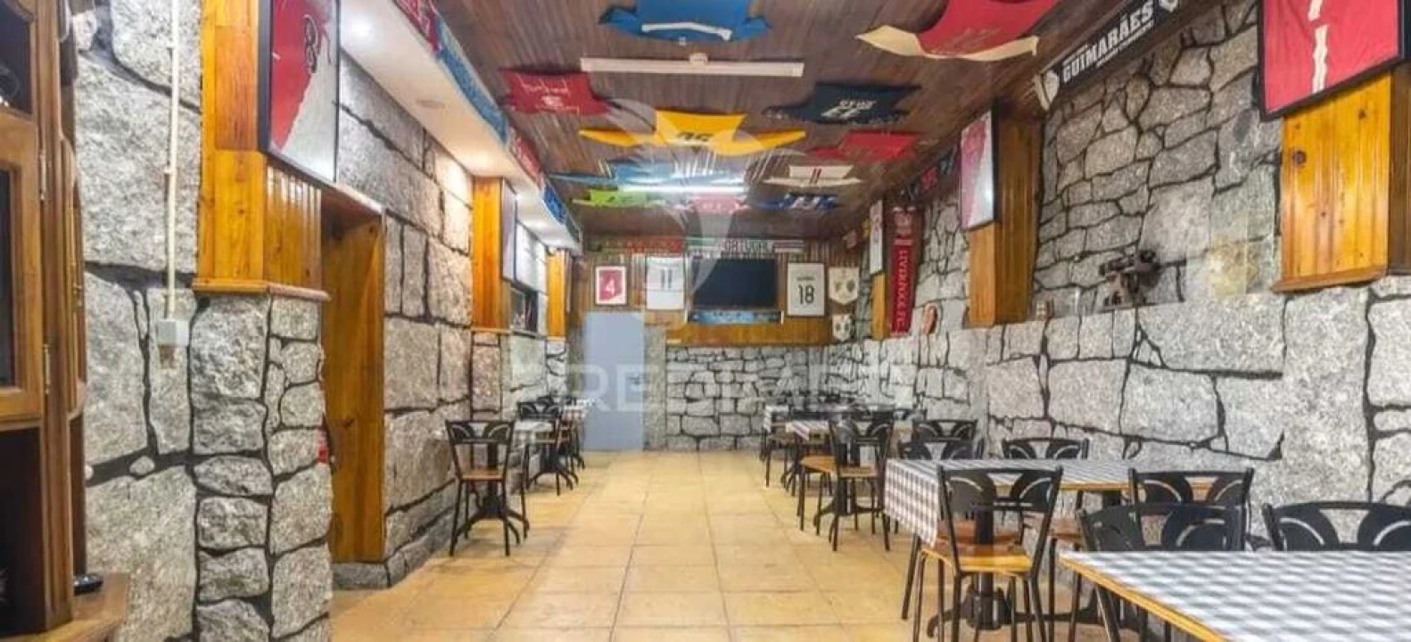 Loja para Arrendamento em Sande São Lourenço e Balazar Foto 17