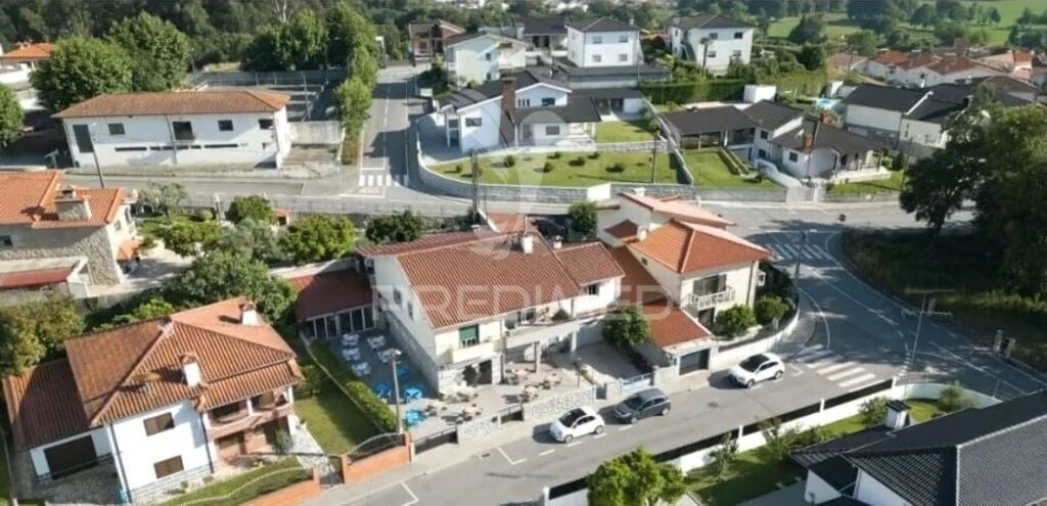 Loja para Arrendamento em Sande São Lourenço e Balazar Foto 15