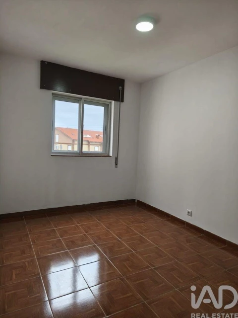 Apartamento T2 para Arrendamento em Esgueira