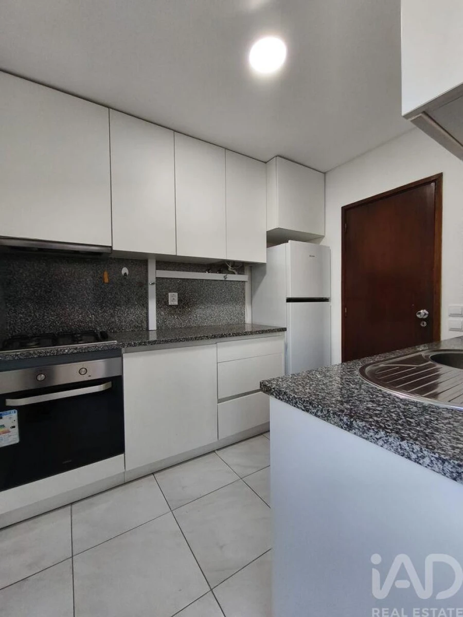 Apartamento T2 para Arrendamento em Esgueira Foto 20