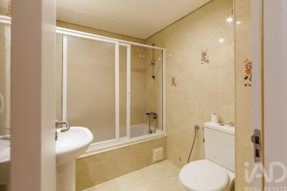 Apartamento T3 para Venda em São Domingos de Rana