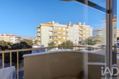 Apartamento T3 para Venda em São Domingos de Rana