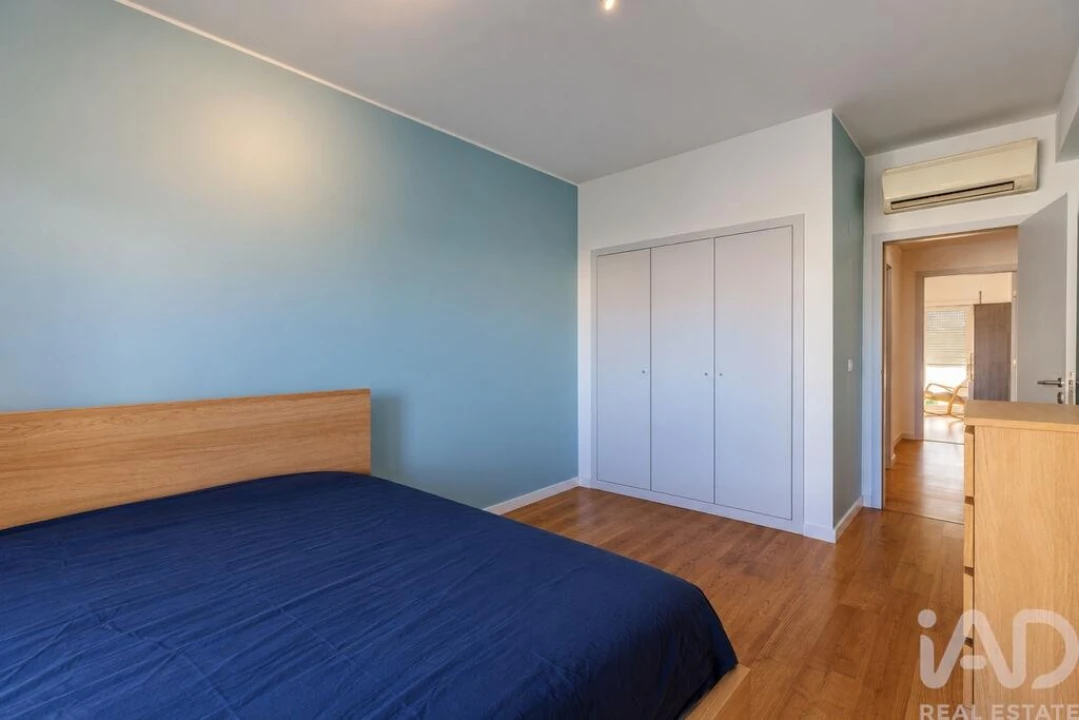 Apartamento T3 para Venda em São Domingos de Rana Foto 6