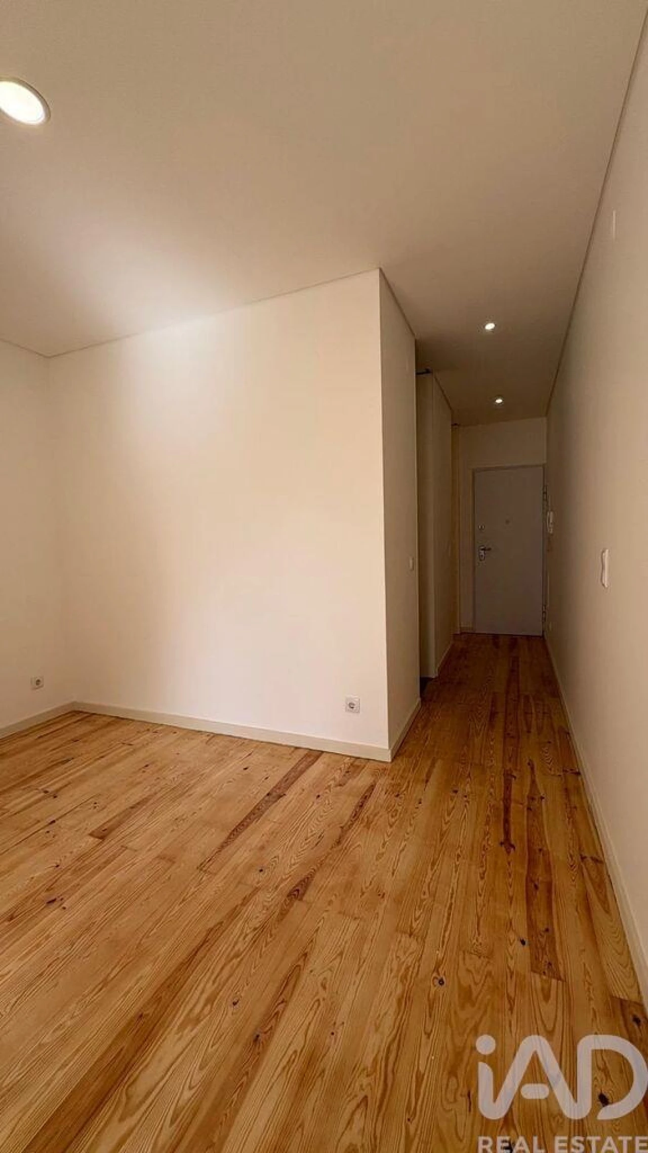 Apartamento T1 para Arrendamento em Campo de Ourique Foto 14
