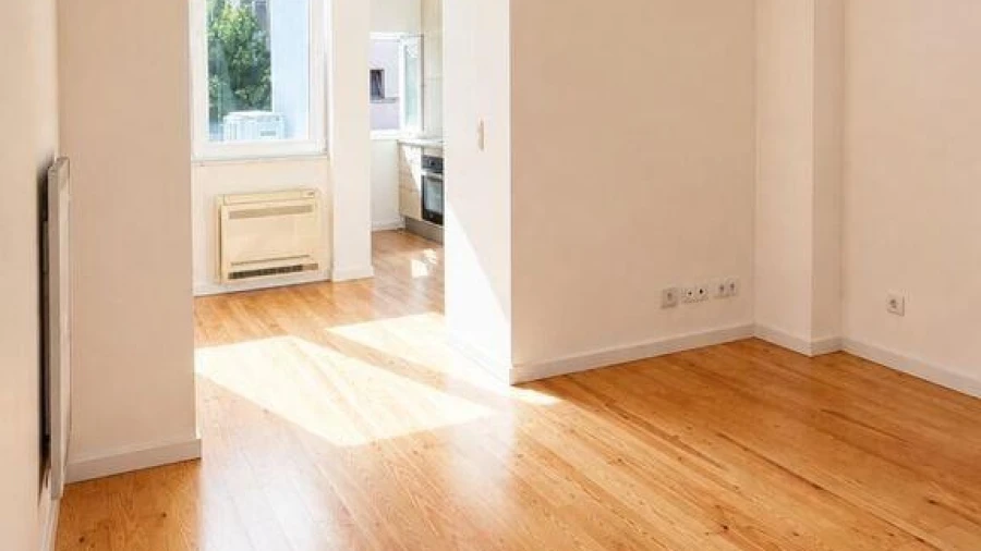 Apartamento T1 para Arrendamento em Campo de Ourique