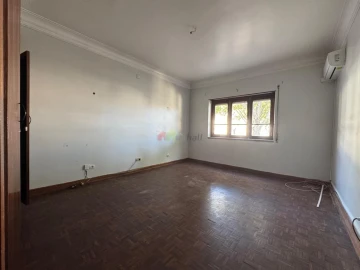 Moradia T4 para Venda em Beja (Santiago Maior e São João Baptista)