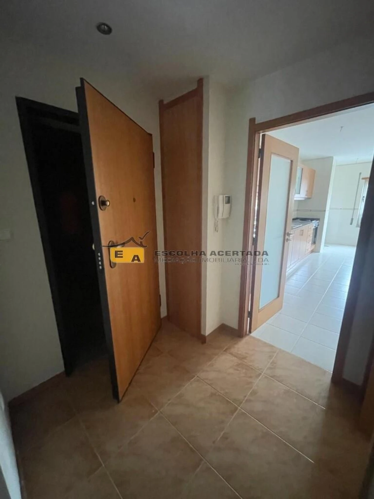 Apartamento T2 para Venda em Gondomar (São Cosme), Valbom e Jovim Foto 5