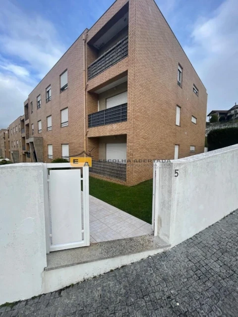 Apartamento T2 para Venda em Gondomar (São Cosme), Valbom e Jovim