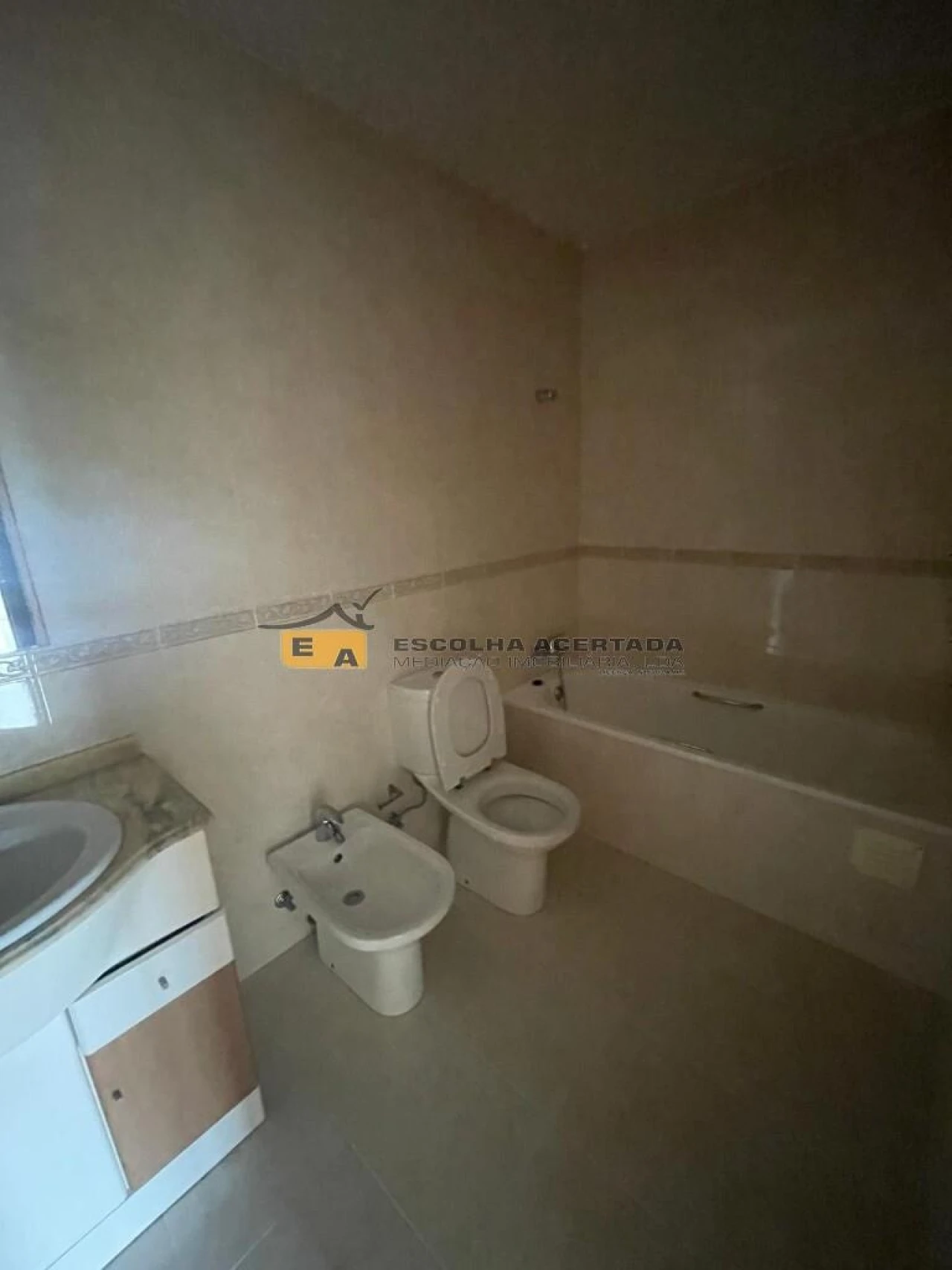 Apartamento T2 para Venda em Gondomar (São Cosme), Valbom e Jovim Foto 10