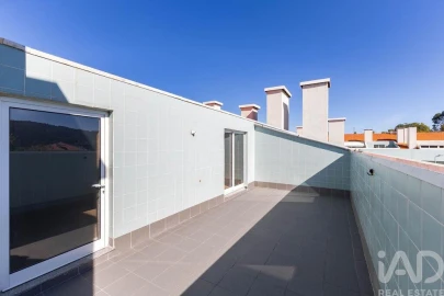 Apartamento T4 para Venda em Canelas