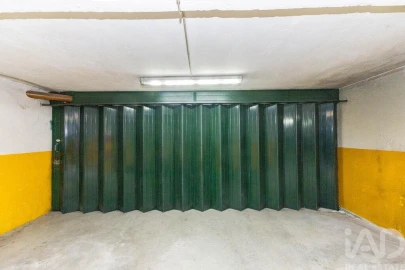 Apartamento T4 para Venda em Canelas