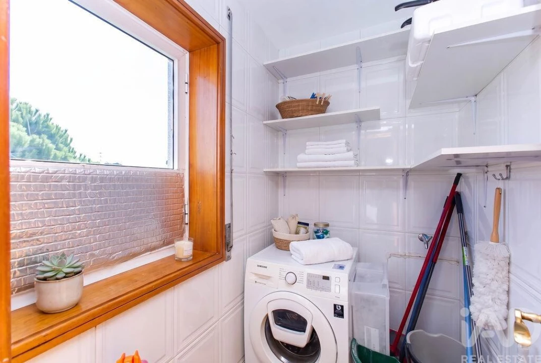 Apartamento T4 para Venda em Canelas Foto 13