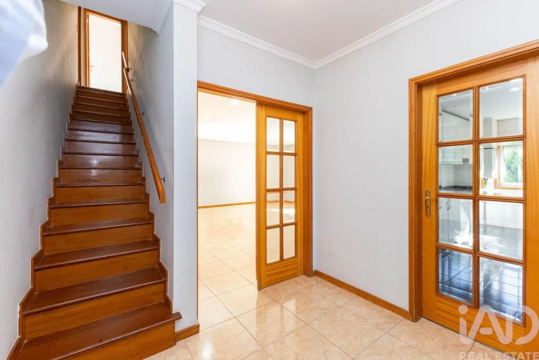 Apartamento T4 para Venda em Canelas Foto 21