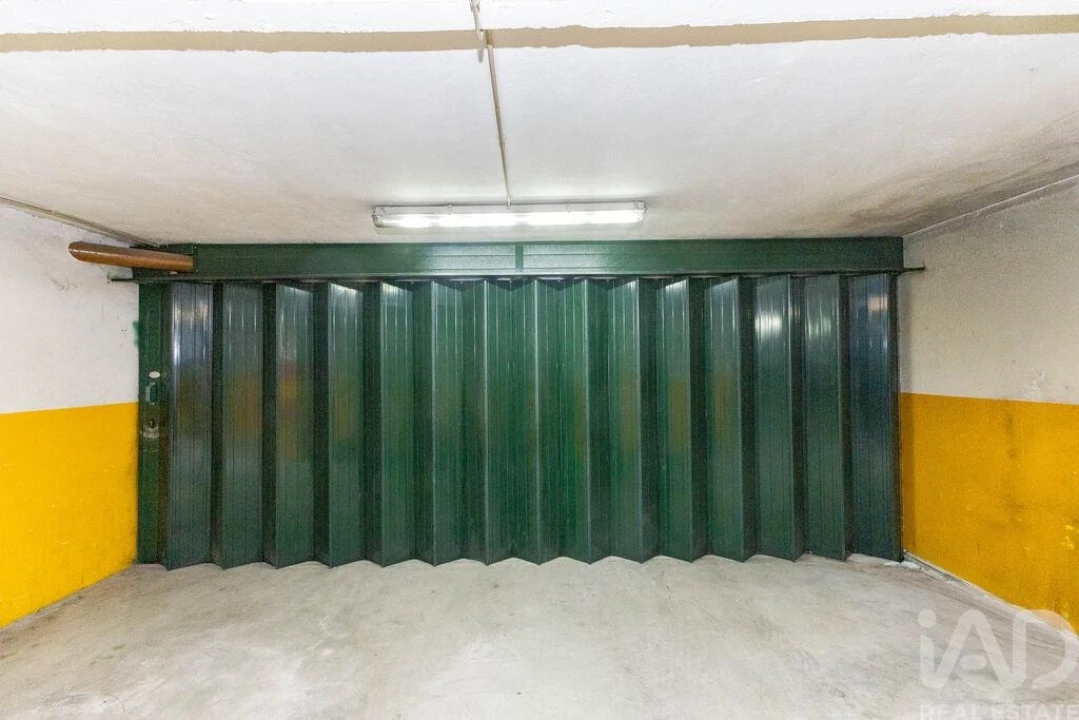 Apartamento T4 para Venda em Canelas Foto 28
