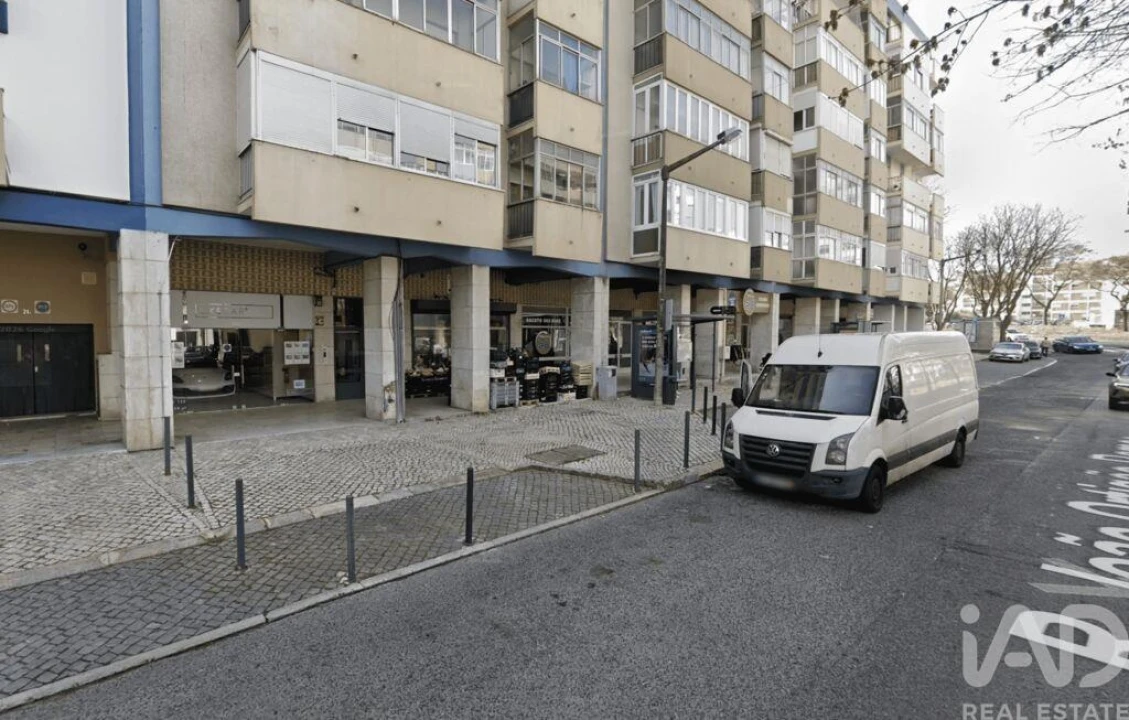 Apartamento T3 para Venda em Benfica Foto 25