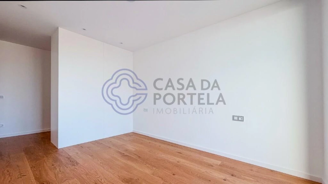 Apartamento T2 para Arrendamento em Canidelo Foto 21