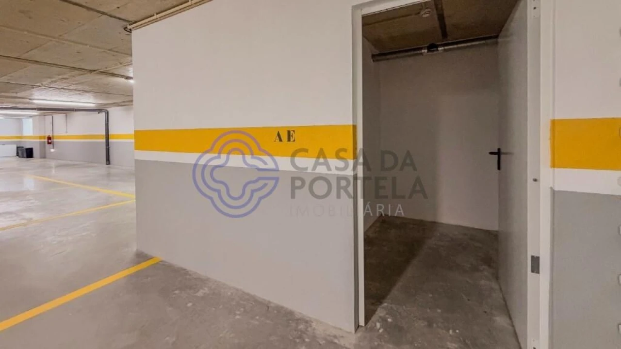 Apartamento T2 para Arrendamento em Canidelo Foto 24