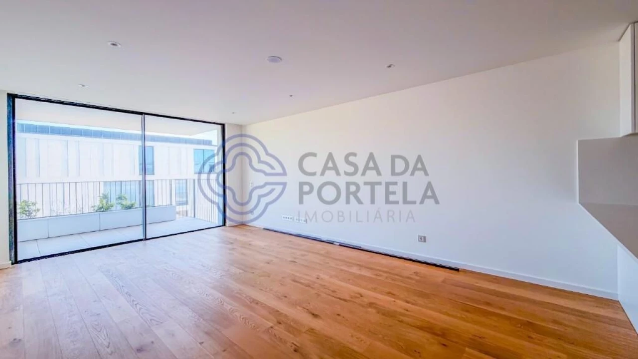 Apartamento T2 para Arrendamento em Canidelo Foto 6