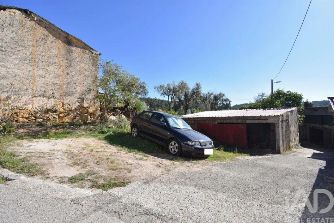 Armazém para Venda em São Miguel, Santa Eufémia e Rabaçal Foto 3