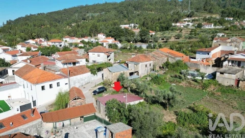 Armazém para Venda em São Miguel, Santa Eufémia e Rabaçal