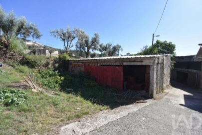 Armazém para Venda em São Miguel, Santa Eufémia e Rabaçal