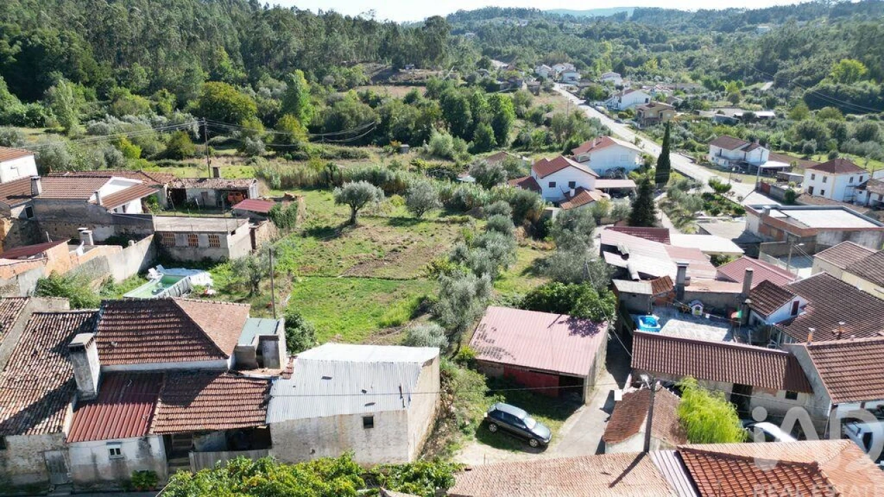 Armazém para Venda em São Miguel, Santa Eufémia e Rabaçal Foto 13