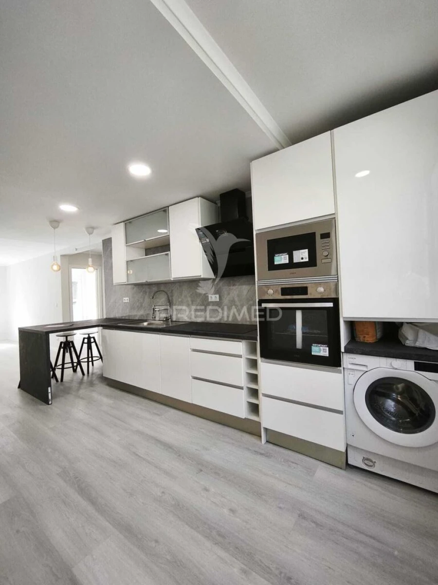 Apartamento T2 para Venda em Benfica Foto 16