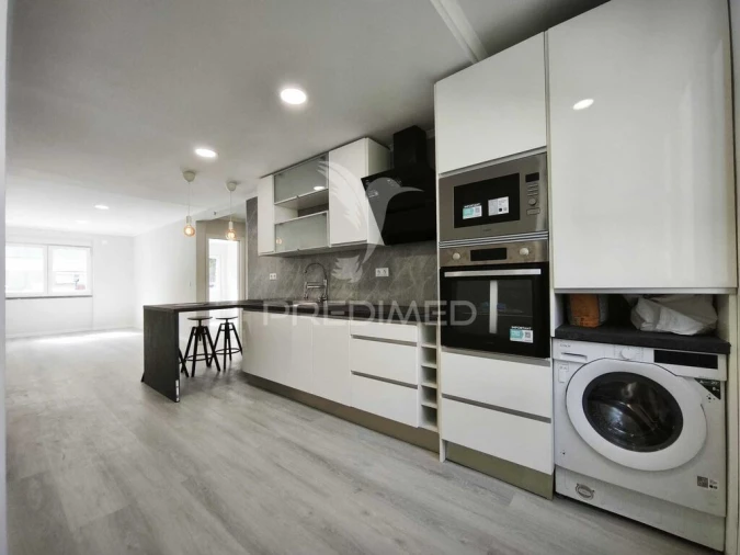 Apartamento T2 para Venda em Benfica Foto 15