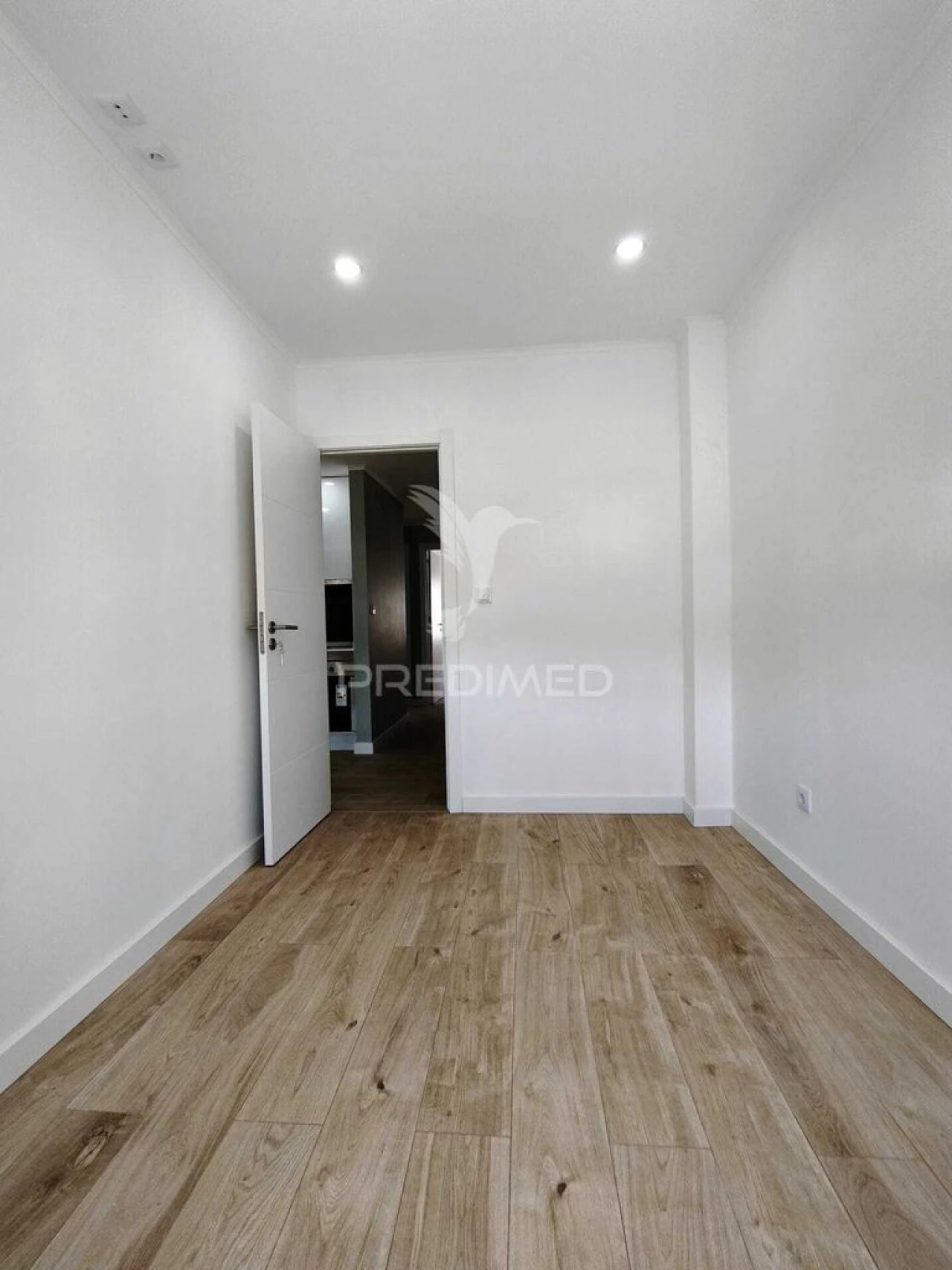 Apartamento T2 para Venda em Odivelas Foto 10