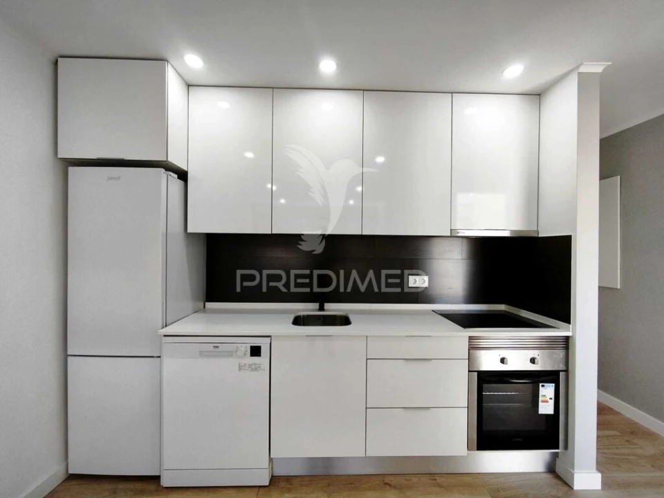 Apartamento T2 para Venda em Odivelas Foto 14