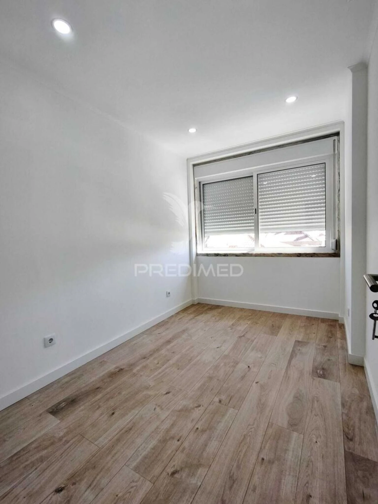 Apartamento T2 para Venda em Odivelas Foto 15