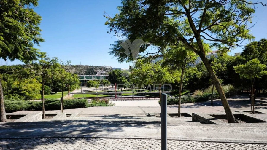 Apartamento T2 para Venda em Odivelas