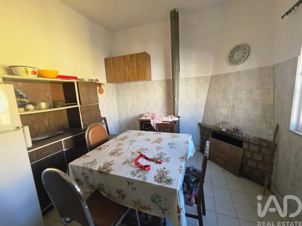 Moradia T3 para Venda em Oliveira do Hospital e São Paio de Gramaços Foto 10