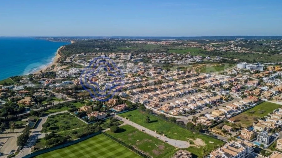 Terreno para Venda em Lagos (São Sebastião e Santa Maria)