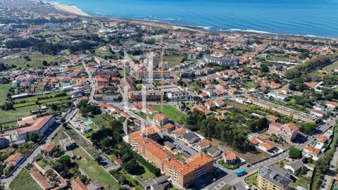 Apartamento T3 para Venda em São Felix da Marinha