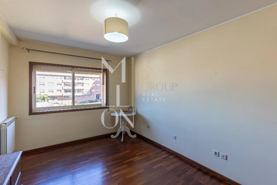 Apartamento T3 para Venda em São Felix da Marinha Foto 8